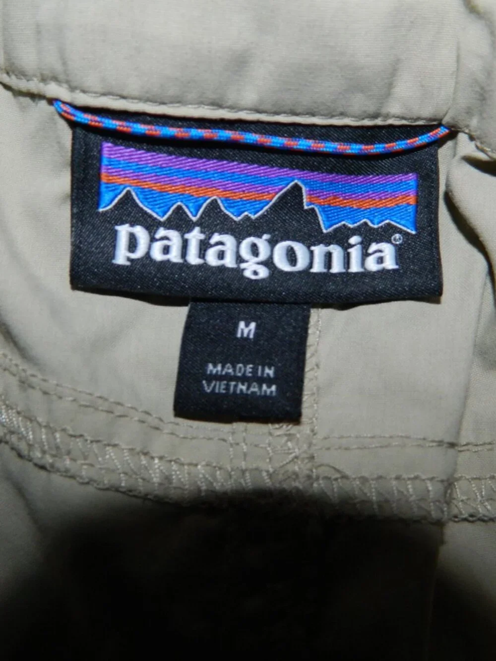 Patagonia Sandy Cay Khaki Nylon Shorts Mens Sz M (C-28)